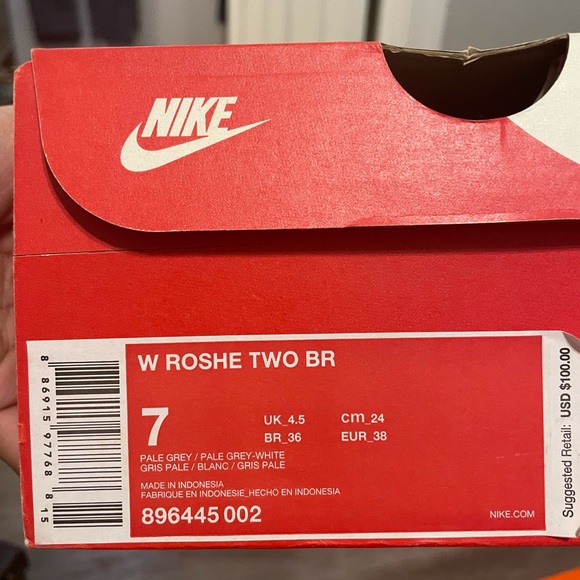 Nike Roshe - Picture 3 of 4